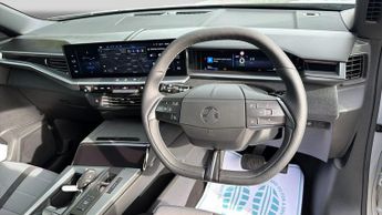 Vauxhall Grandland Electric 73kWh GS SUV 5dr Electric Auto (213 ps)