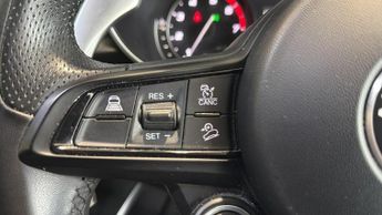 Alfa Romeo Stelvio 2.0T Sprint SUV 5dr Petrol Auto Q4 AWD Euro 6 (s/s) (200 ps)