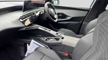 Peugeot 3008 SUV 1.2 Allure SUV 5dr Petrol Hybrid e-DSC6 Euro 6 (s/s) (136 ps)