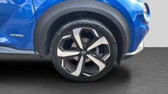 Nissan Juke 1.6 Tekna SUV 5dr Petrol Hybrid Auto Euro 6 (143 ps)