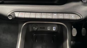 Jeep Avenger 1.2 Summit SUV 5dr Petrol Manual Euro 6 (s/s) (100 ps)
