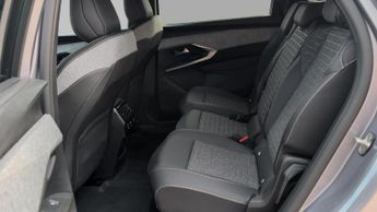 Peugeot 5008 73kWh Allure SUV 5dr Electric Auto (11kW Charger) (210 ps)