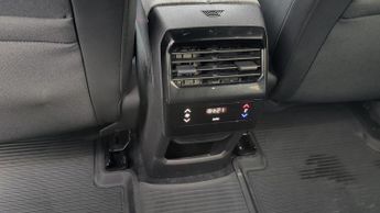 Peugeot 5008 73kWh Allure SUV 5dr Electric Auto (11kW Charger) (210 ps)