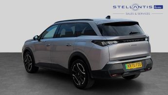 Peugeot 5008 73kWh Allure SUV 5dr Electric Auto (11kW Charger) (210 ps)
