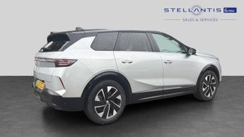 Vauxhall Grandland Electric 73kWh GS SUV 5dr Electric Auto (213 ps)