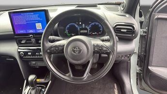 Toyota Yaris Cross 1.5 VVT-h Premiere Edition SUV 5dr Petrol Hybrid E-CVT Euro 6 (s