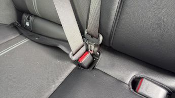Toyota Yaris Cross 1.5 VVT-h Premiere Edition SUV 5dr Petrol Hybrid E-CVT Euro 6 (s