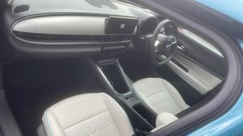 Fiat 600 1.2 MHEV La Prima SUV 5dr Petrol Hybrid e-DCT Euro 6 (s/s) (136 