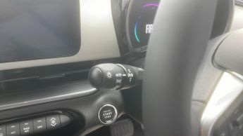 Fiat 600 1.2 MHEV La Prima SUV 5dr Petrol Hybrid e-DCT Euro 6 (s/s) (136 