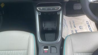 Fiat 600 1.2 MHEV La Prima SUV 5dr Petrol Hybrid e-DCT Euro 6 (s/s) (136 