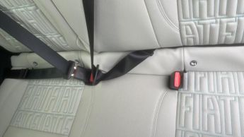 Fiat 600 1.2 MHEV La Prima SUV 5dr Petrol Hybrid e-DCT Euro 6 (s/s) (136 