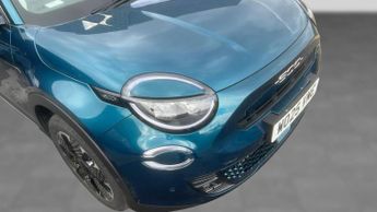 Fiat 600 1.2 MHEV La Prima SUV 5dr Petrol Hybrid e-DCT Euro 6 (s/s) (136 