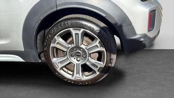 Mini Countryman 1.5 Cooper Exclusive SUV 5dr Petrol Steptronic Euro 6 (s/s) (136