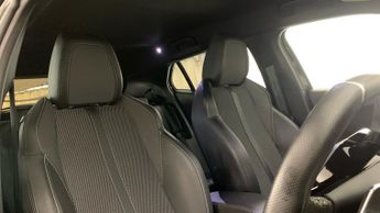 Peugeot 2008 1.2 GT SUV 5dr Petrol Hybrid e-DSC6 Euro 6 (s/s) (136 ps)