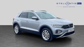 Volkswagen T-Roc 1.5 TSI Match SUV 5dr Petrol DSG Euro 6 (s/s) (150 ps)
