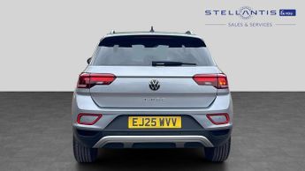 Volkswagen T-Roc 1.5 TSI Match SUV 5dr Petrol DSG Euro 6 (s/s) (150 ps)