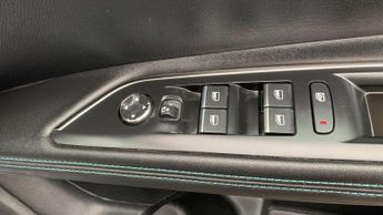 Peugeot 3008 SUV 1.2 PureTech Allure Premium + SUV 5dr Petrol EAT Euro 6 (s/s) (1