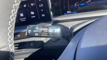 Vauxhall Grandland Electric 73kWh GS SUV 5dr Electric Auto (213 ps)