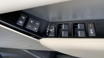 Land Rover Range Rover Velar 2.0 P400e 17.1kWh R-Dynamic HSE SUV 5dr Petrol Plug-in Hybrid Au
