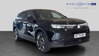 Vauxhall Grandland 1.2 Ultimate SUV 5dr Petrol Hybrid e-DCT Euro 6 (s/s) (145 ps)