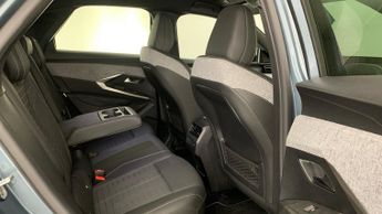 Peugeot 3008 SUV 1.2 GT SUV 5dr Petrol Hybrid e-DSC6 Euro 6 (s/s) (136 ps)