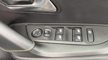 Peugeot 2008 1.2 GT SUV 5dr Petrol Hybrid e-DSC6 Euro 6 (s/s) (136 ps)