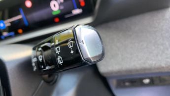 Vauxhall Grandland Electric 73kWh GS SUV 5dr Electric Auto (213 ps)