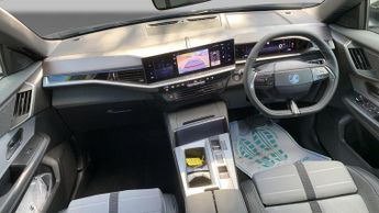 Vauxhall Grandland Electric 73kWh GS SUV 5dr Electric Auto (213 ps)