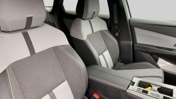 Vauxhall Grandland Electric 73kWh GS SUV 5dr Electric Auto (213 ps)