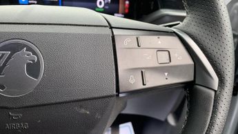 Vauxhall Grandland Electric 73kWh GS SUV 5dr Electric Auto (213 ps)
