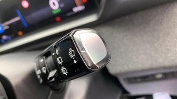Vauxhall Grandland Electric 73kWh GS SUV 5dr Electric Auto (213 ps)