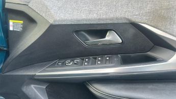 Peugeot 3008 73kWh GT Auto 5dr (11kW Charger)