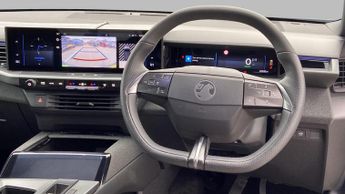 Vauxhall Grandland Electric 73kWh GS SUV 5dr Electric Auto (213 ps)