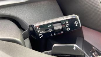 Vauxhall Grandland Electric 73kWh GS SUV 5dr Electric Auto (213 ps)