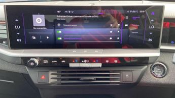 Vauxhall Grandland Electric 73kWh GS SUV 5dr Electric Auto (213 ps)