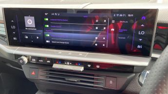 Vauxhall Grandland Electric 73kWh GS SUV 5dr Electric Auto (213 ps)