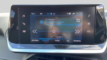 Peugeot 208 1.2 PureTech Allure Premium + Hatchback 5dr Petrol EAT Euro 6 (s
