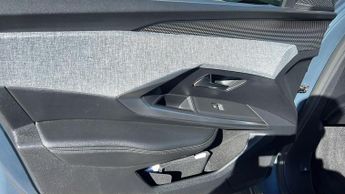 Peugeot 3008 73kWh GT SUV 5dr Electric Auto (11kW Charger) (210 ps)