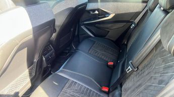 Peugeot 3008 73kWh GT SUV 5dr Electric Auto (11kW Charger) (210 ps)