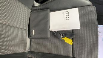 Audi Q3 2.0 TFSI 40 S line SUV 5dr Petrol S Tronic quattro Euro 6 (s/s) 