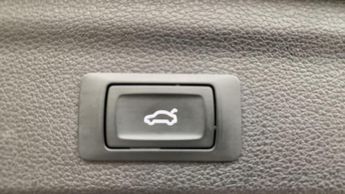 Audi Q3 2.0 TFSI 40 S line SUV 5dr Petrol S Tronic quattro Euro 6 (s/s) 