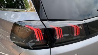 Peugeot 5008 1.2 PureTech GT SUV 5dr Petrol EAT Euro 6 (s/s) (130 ps)