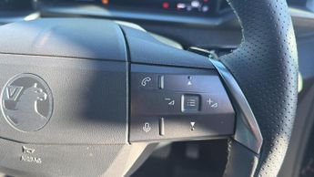Vauxhall Grandland 1.2 GS SUV 5dr Petrol Hybrid e-DCT Euro 6 (s/s) (136 ps)