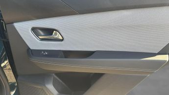 Vauxhall Grandland 1.2 GS SUV 5dr Petrol Hybrid e-DCT Euro 6 (s/s) (136 ps)