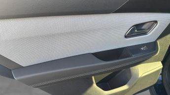 Vauxhall Grandland 1.2 GS SUV 5dr Petrol Hybrid e-DCT Euro 6 (s/s) (136 ps)