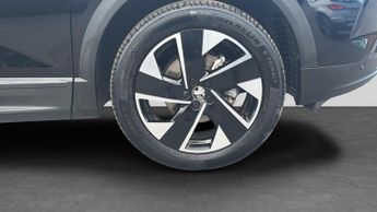 Vauxhall Grandland 1.2 Ultimate SUV 5dr Petrol Hybrid e-DCT Euro 6 (s/s) (136 ps)