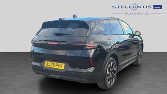 Vauxhall Grandland 1.2 Ultimate SUV 5dr Petrol Hybrid e-DCT Euro 6 (s/s) (136 ps)