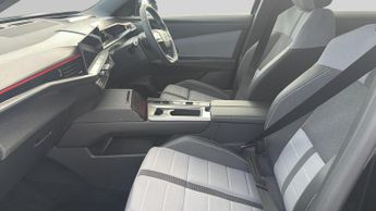 Vauxhall Grandland 1.2 Ultimate SUV 5dr Petrol Hybrid e-DCT Euro 6 (s/s) (136 ps)