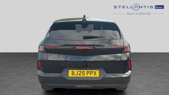 Vauxhall Grandland 1.2 Ultimate SUV 5dr Petrol Hybrid e-DCT Euro 6 (s/s) (136 ps)