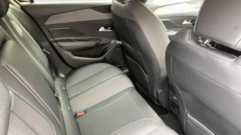 Peugeot 308 1.6 12.4kWh Allure Premium Hatchback 5dr Petrol Plug-in Hybrid e